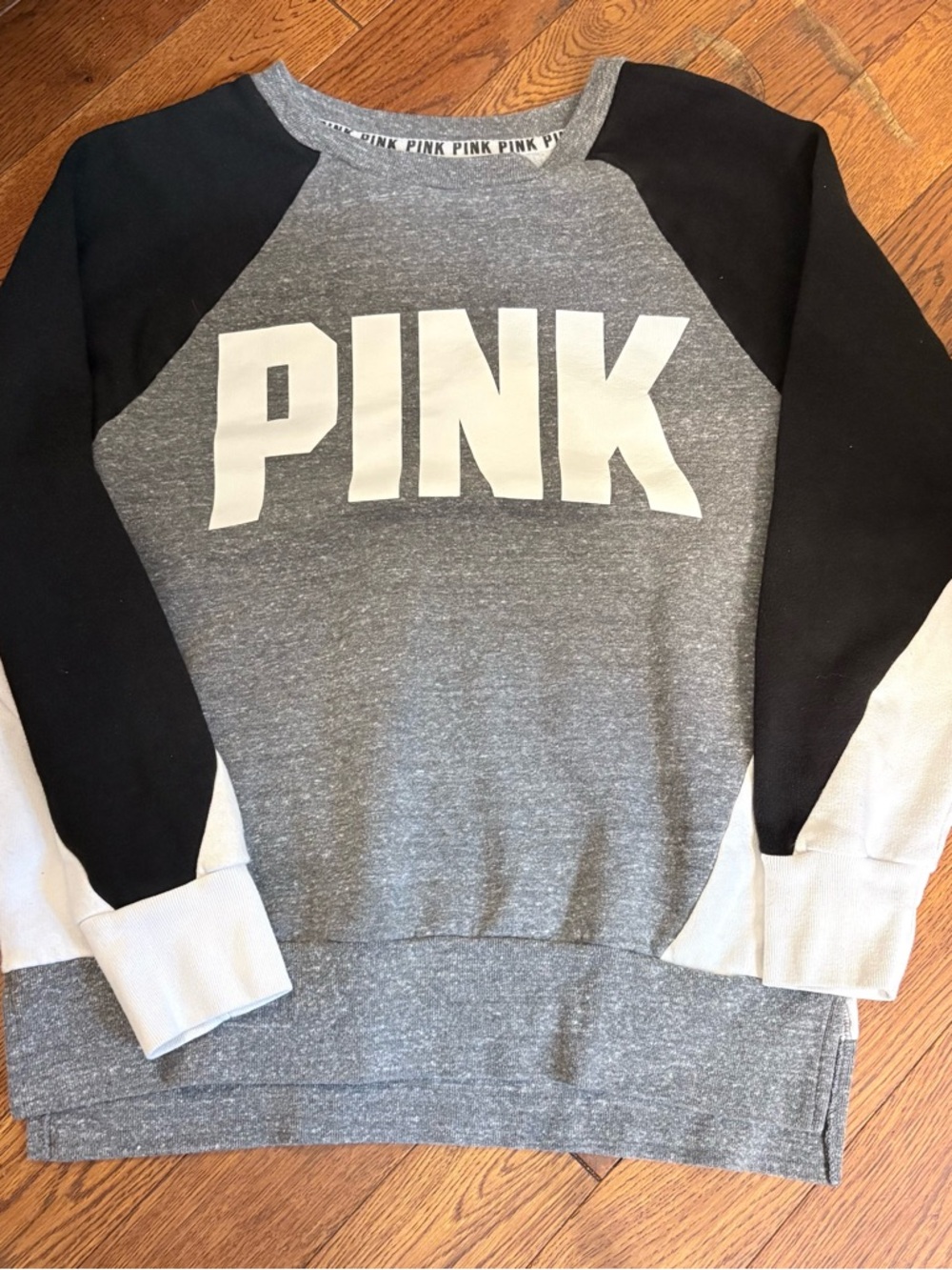 Victoria Secret PINK XS OvErSiZeD Colorblock Sweatshirt - Gray, Black, White